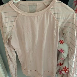 Light pink lululemon long sleeve
